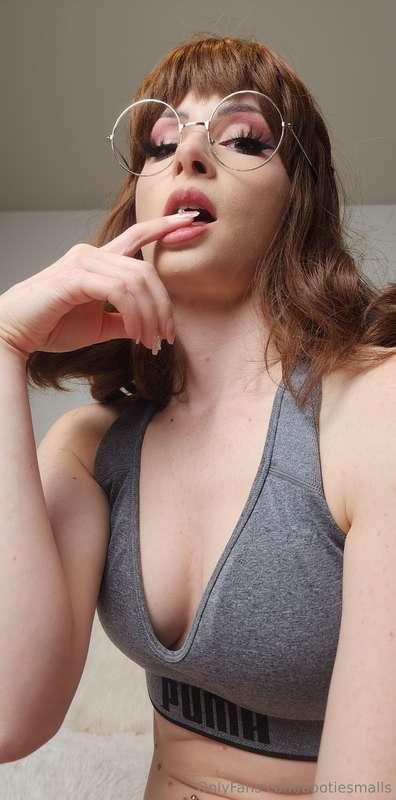 Want to watch me take my clothes off? https://onlyfans.com/1..