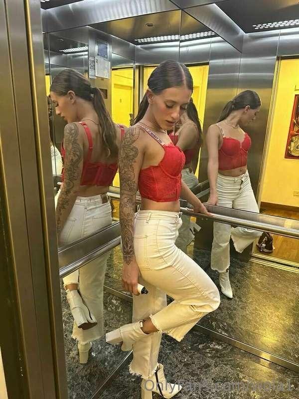 Going for a regular walk, but still decided to look elegant ..