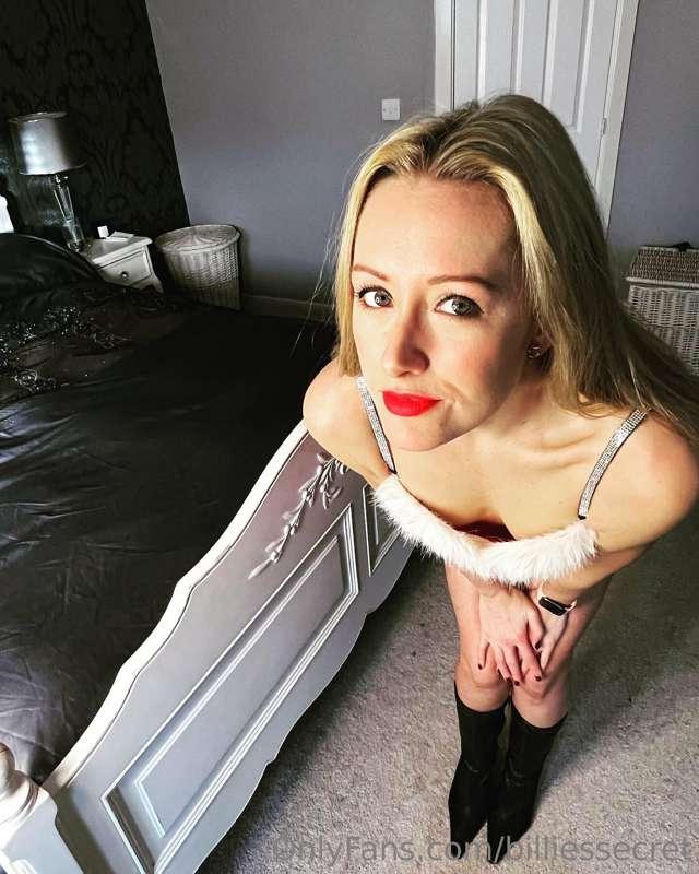Merry Christmas guys and girls. Luv you all 😘 xxx
