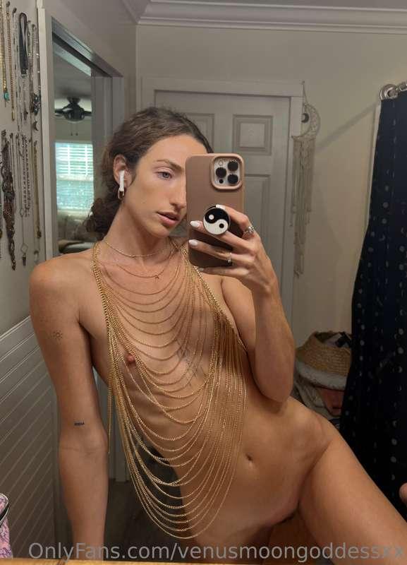 Turn me into a needy lil sub…