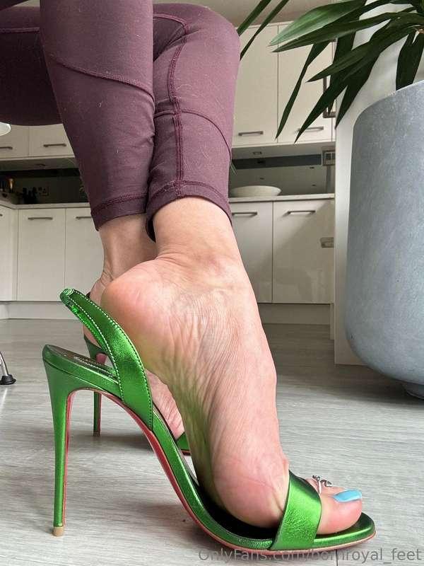 Stroke hard and cum for your Goddess. Clean it up afterwards..