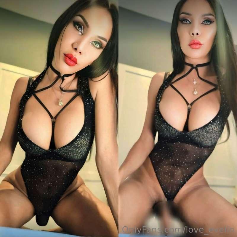 ✨ @crystalshemale @crystalshemale🔥 sexy bomb is ready for wi..