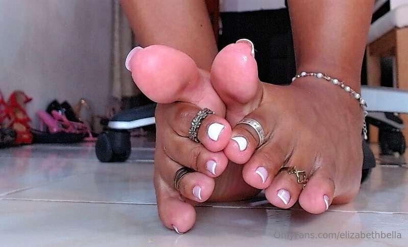 elizabethbella image #5