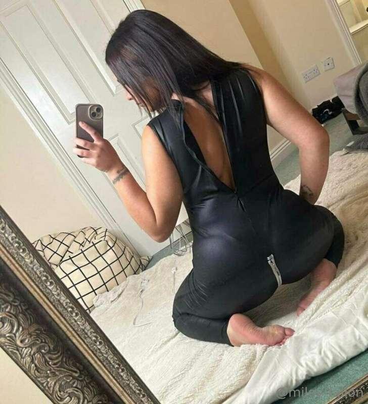 🎥