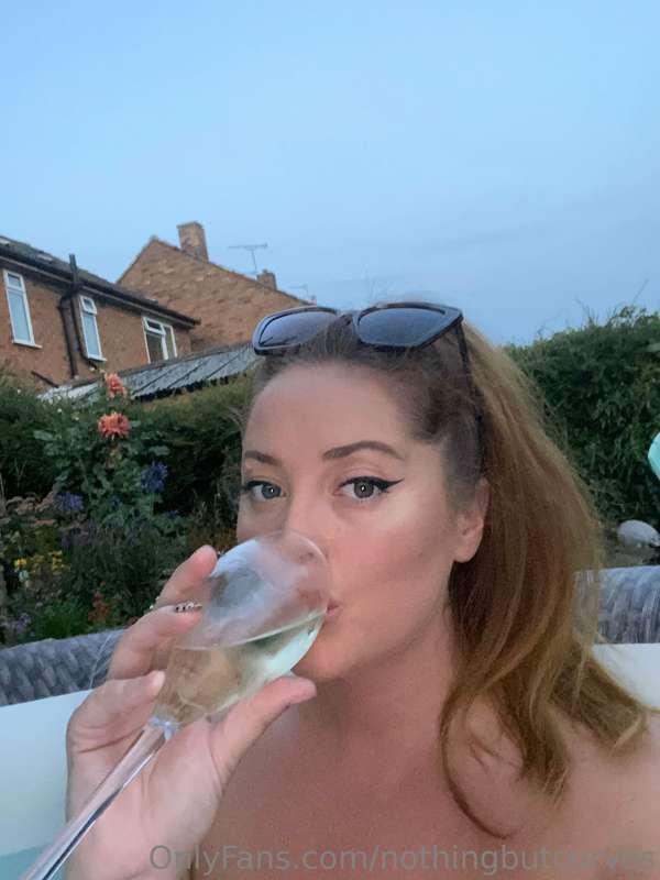 Sunday Garden Vibes 😎