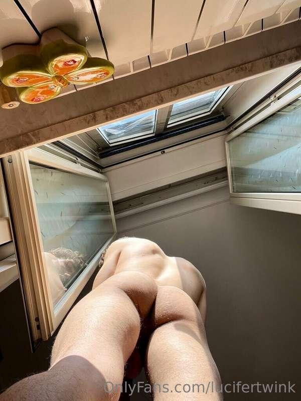 POV la tua vista dopo il riposino pomeridiano