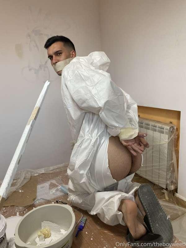 What if while we paint we play?