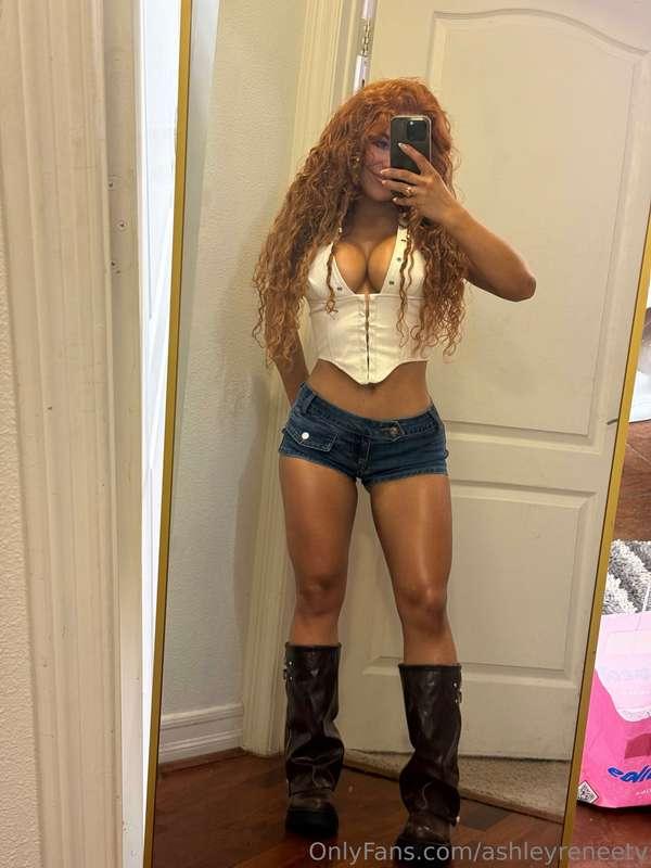 ashleyreneetv image #0