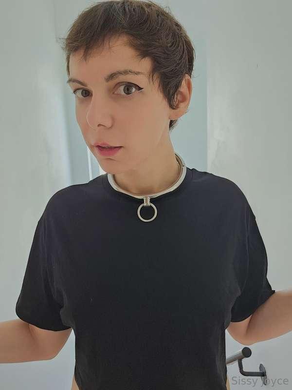 Hormones progress update :  What I look like today without a..