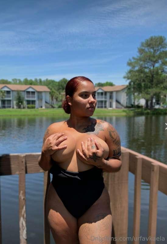 Come fuck me by the water 🤗💦