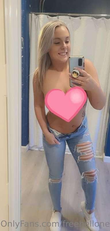 Premium snap available!! Tip this post $20 for a lifetime su..