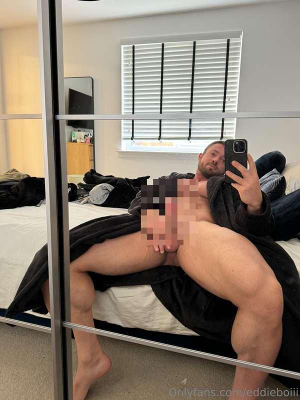 Tip me and I'll send the uncensored version right away! 😈🍆 M..