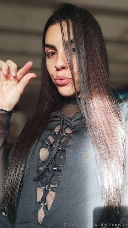 You are powerless in my presence.😏