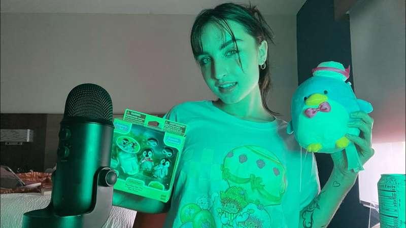 Early Release: Sleepy Sounds ASMR 🤍Low Lighting ASMR 🤍 Unboxing Little Surprise Toys 