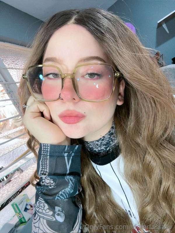 Just because I'm dressed up doesn't mean I don't have someth..