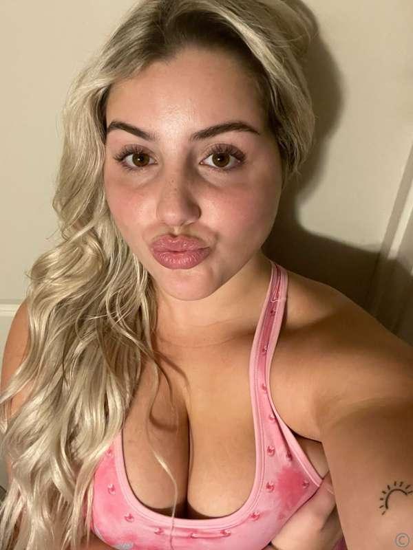 Cum play 😈