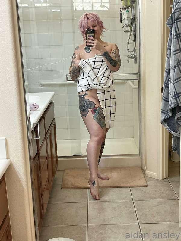 towel on or off??