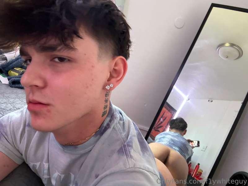 f1ywhiteguy image #1