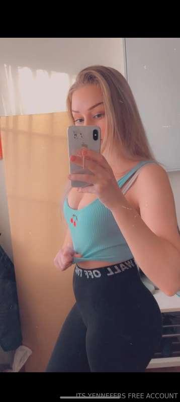 Do you like my shape? 🤭💗