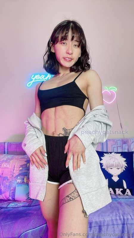 Shot in some sporty clothes! 💪