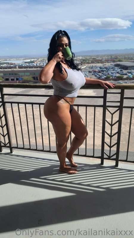 Its really sunny ☀️ 🌞 outside