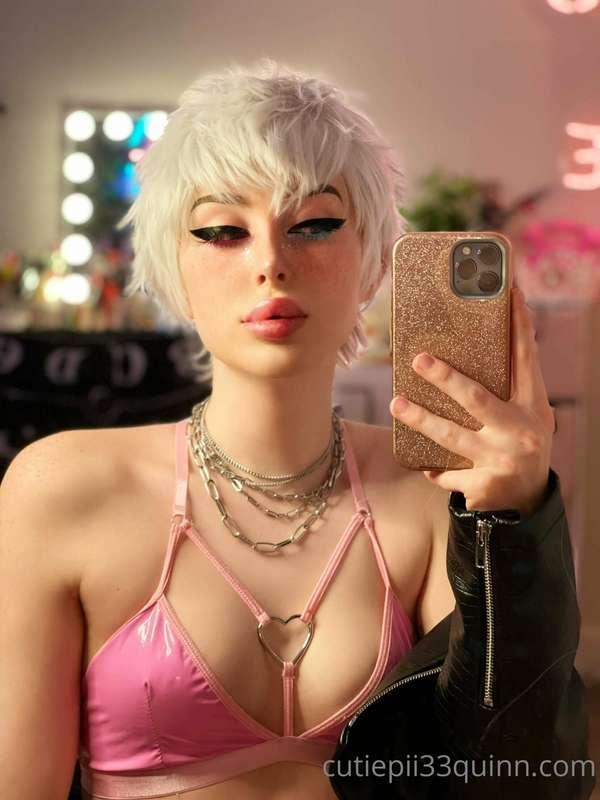 I'm back, bitches 💖💦🔥 New video tomorrow! 💞👄