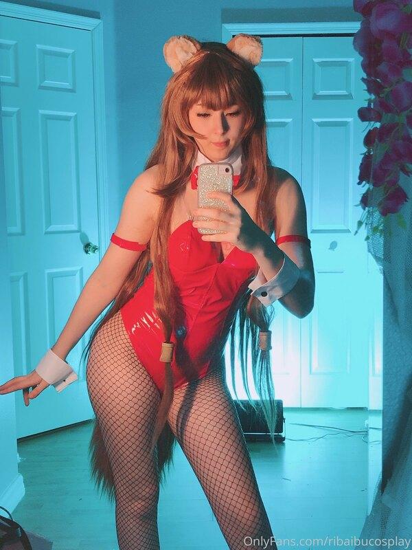 Master, can I serve you something? 😜 Or do you want somethin..