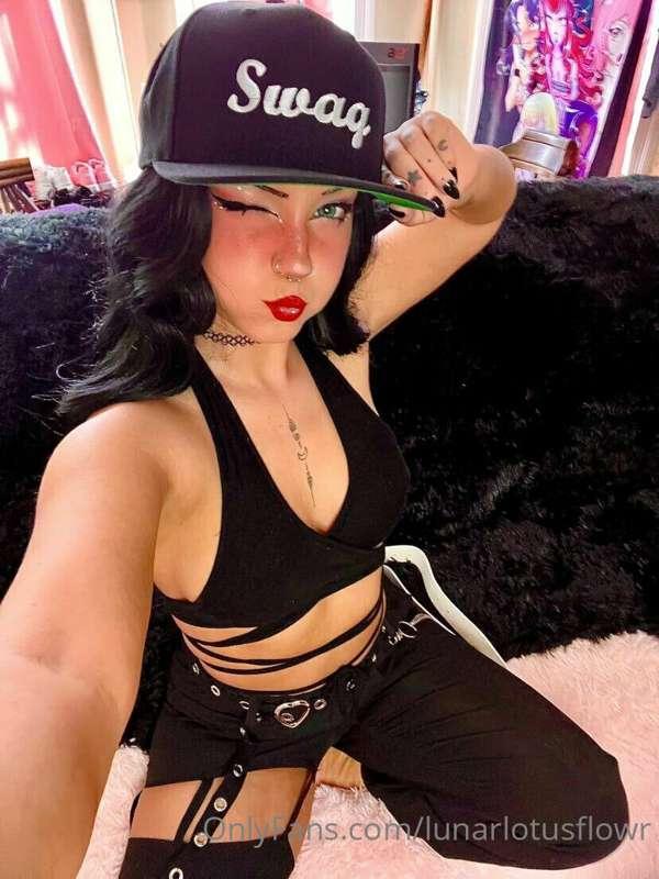 yea, i'm into NFTs. nice fuckin titties