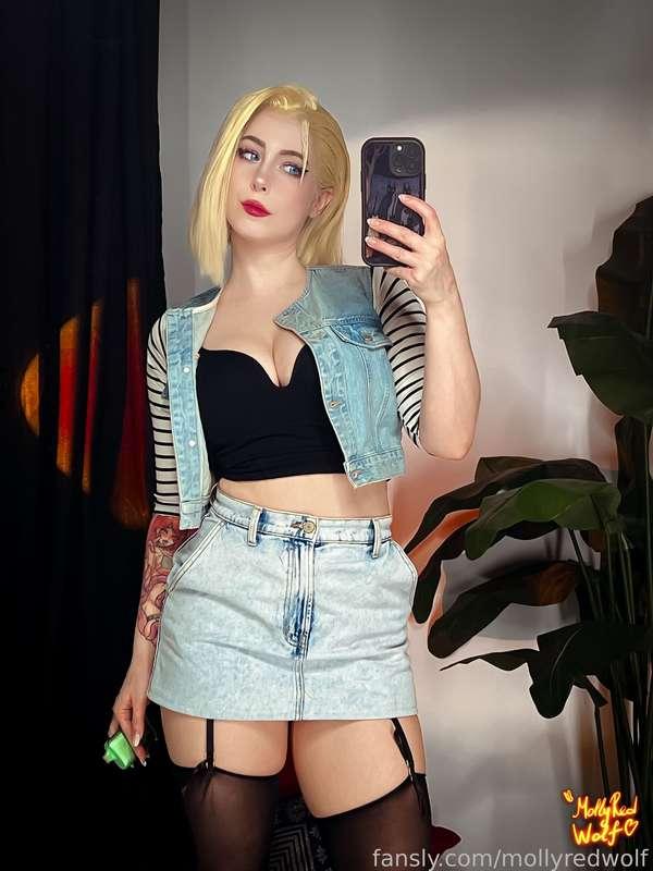 mollyredwolf image #1