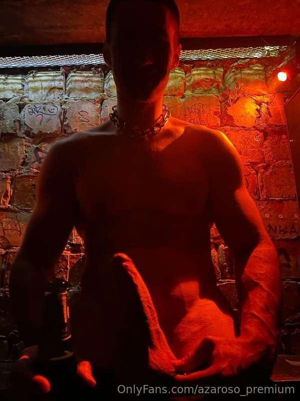 Can someone cum and suck on my dick?? Mmmmmm🍆🍆💦 🤤