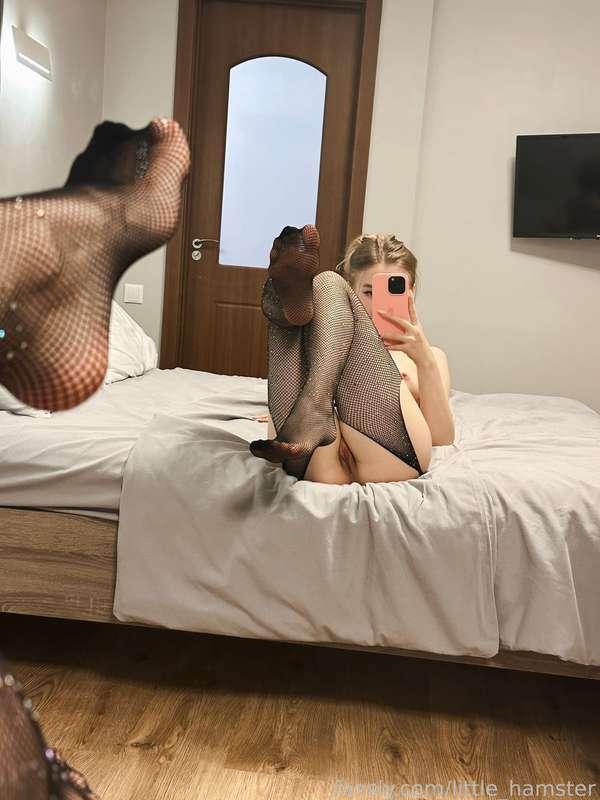 Lick my feet, enjoy my pussy, then repeat 🥰 #fyp