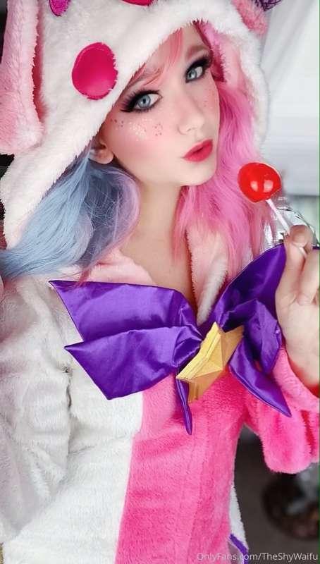 💓💗🥰
Netflix and cuddles?