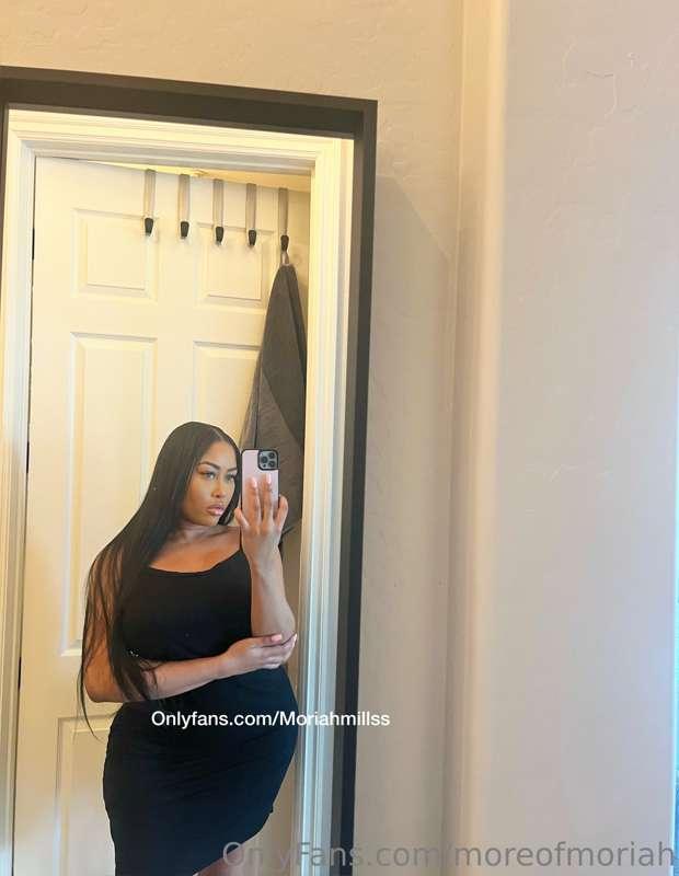 Ready for a bundle of selfies? Tip $15 and I'll send it righ..
