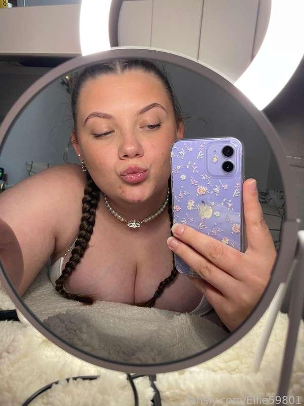 Where you lookin’ 👀🤭 #fyp #boobs #nipples #tits #hardnipples #pinknipples #bigboobs #hugeboobs #nippples #doubled #horny #teen #pawg #tease #face #sexy #bbwboobs