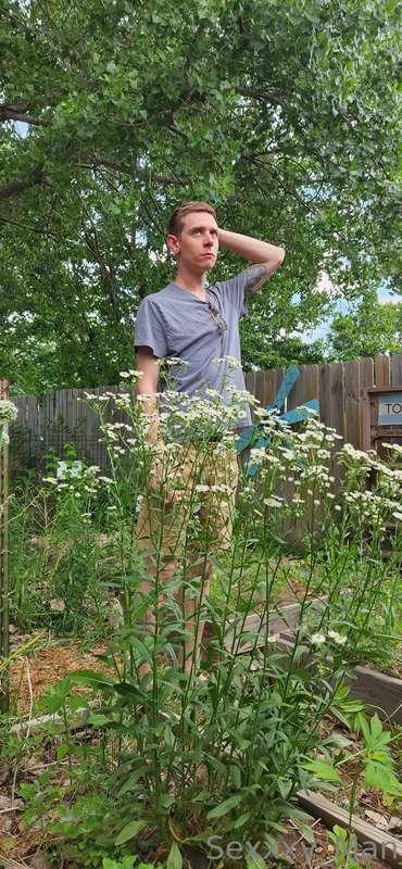 I did some work in the garden the other day it was so hot.. ..