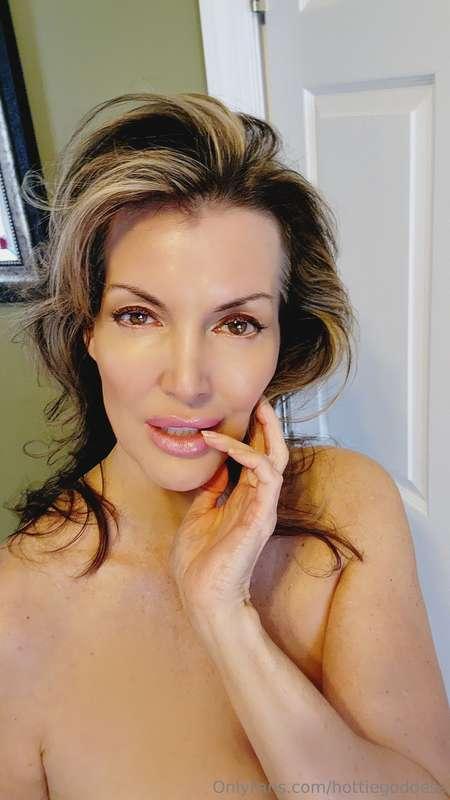 Good morning. Come kiss me.