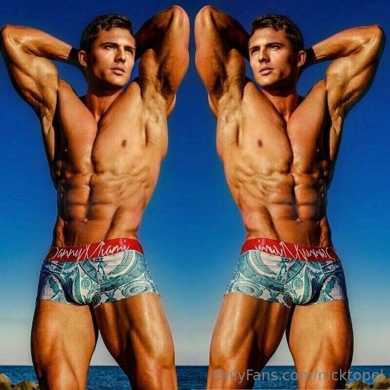 Imagine if I had a twin 🗼👄🍑🗼 1️⃣2️⃣3️⃣