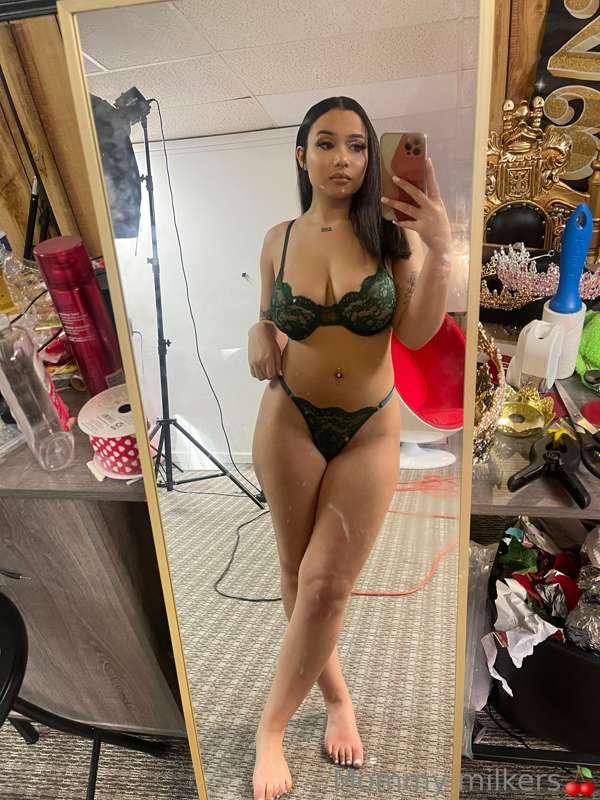 bigjuiceybooty image #0