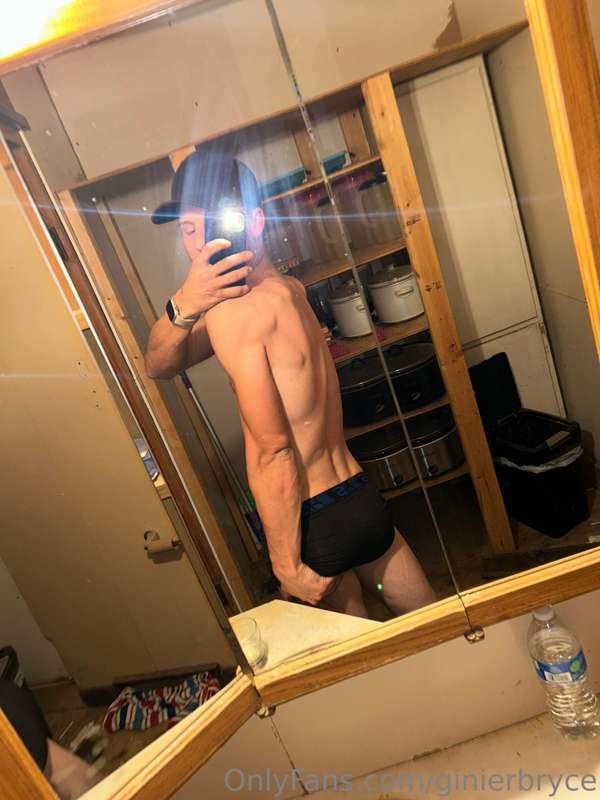 i love showing off my body 💘