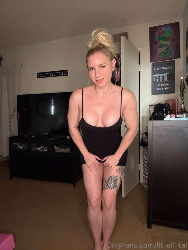 Can your muscle mommy take care of those desires? Dm me 🥵