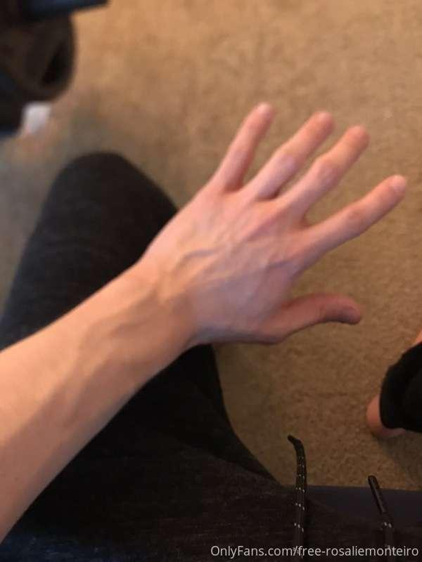 Like 🍆 too?
Check out my HOT 🥵  af friend for some content t..