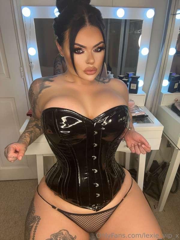 Queen 🖤