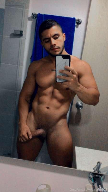 Acompáñame a tomar una ducha ⚡️