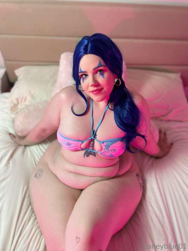 laneyblue01 image #0