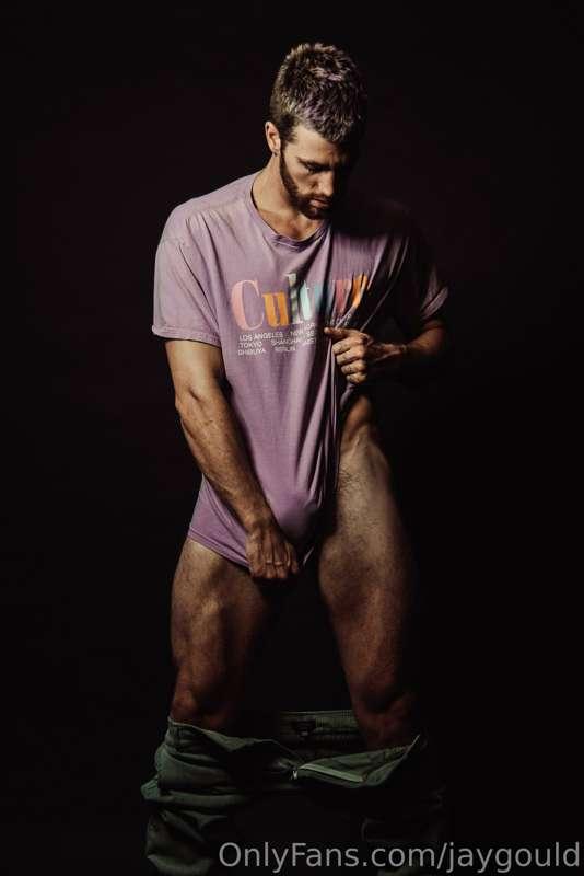 Dare me to lift up my shirt and expose him? Tip $15+ to set ..