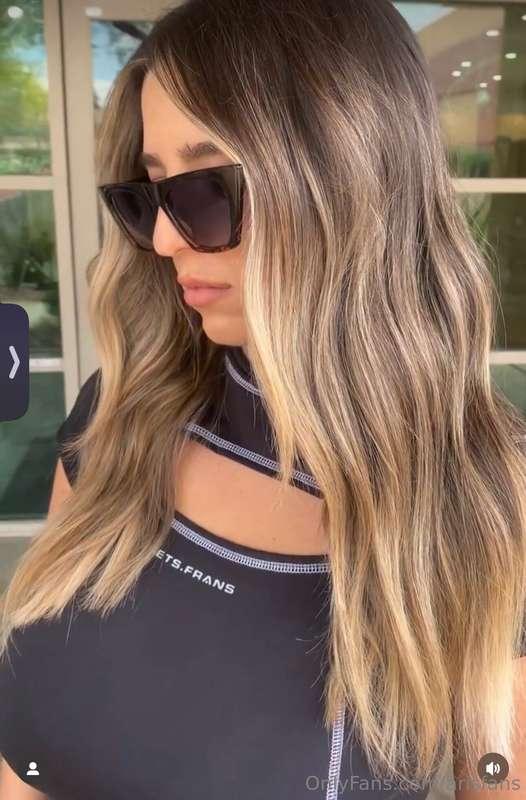 Do you guys prefer light or dark hair on me? Need help 🫠