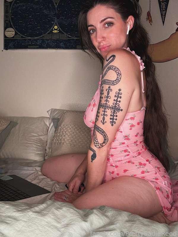prettysadiereed image #0