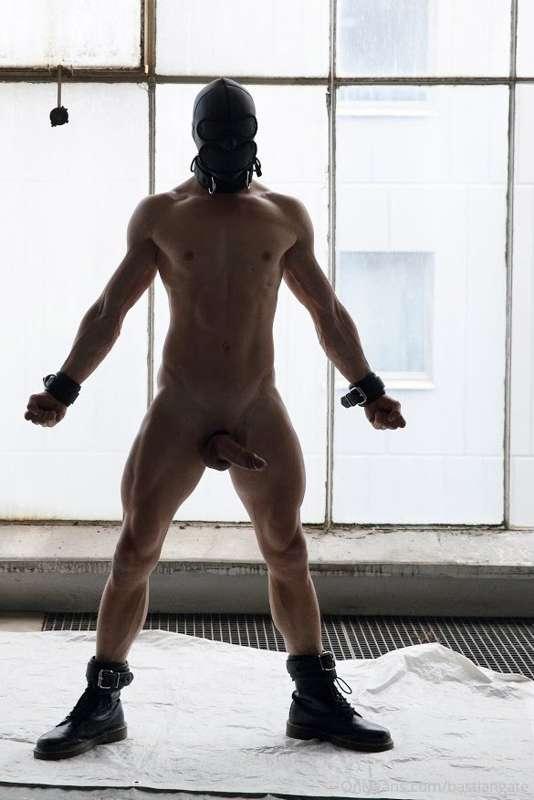 Last pic for this week😏 I want to be tied down, milked, fill..