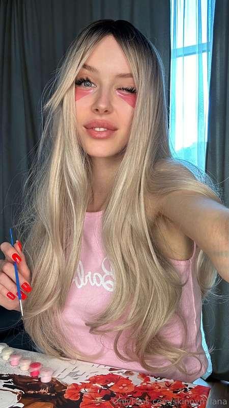 skinnymilana image #0