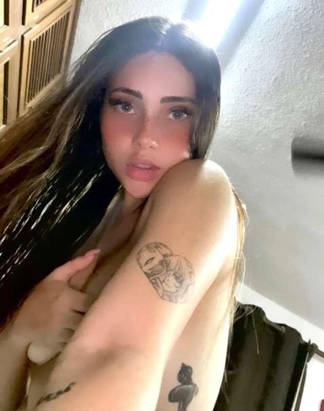 Me saqué más fotitos saliendo de la ducha 🫢
